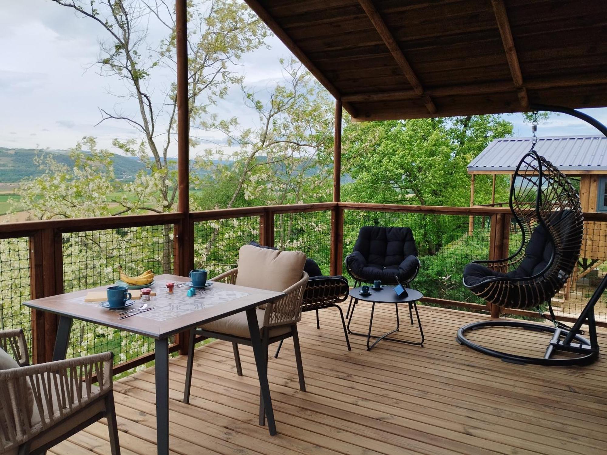 Camping Domaine De Senaud Albon Экстерьер фото