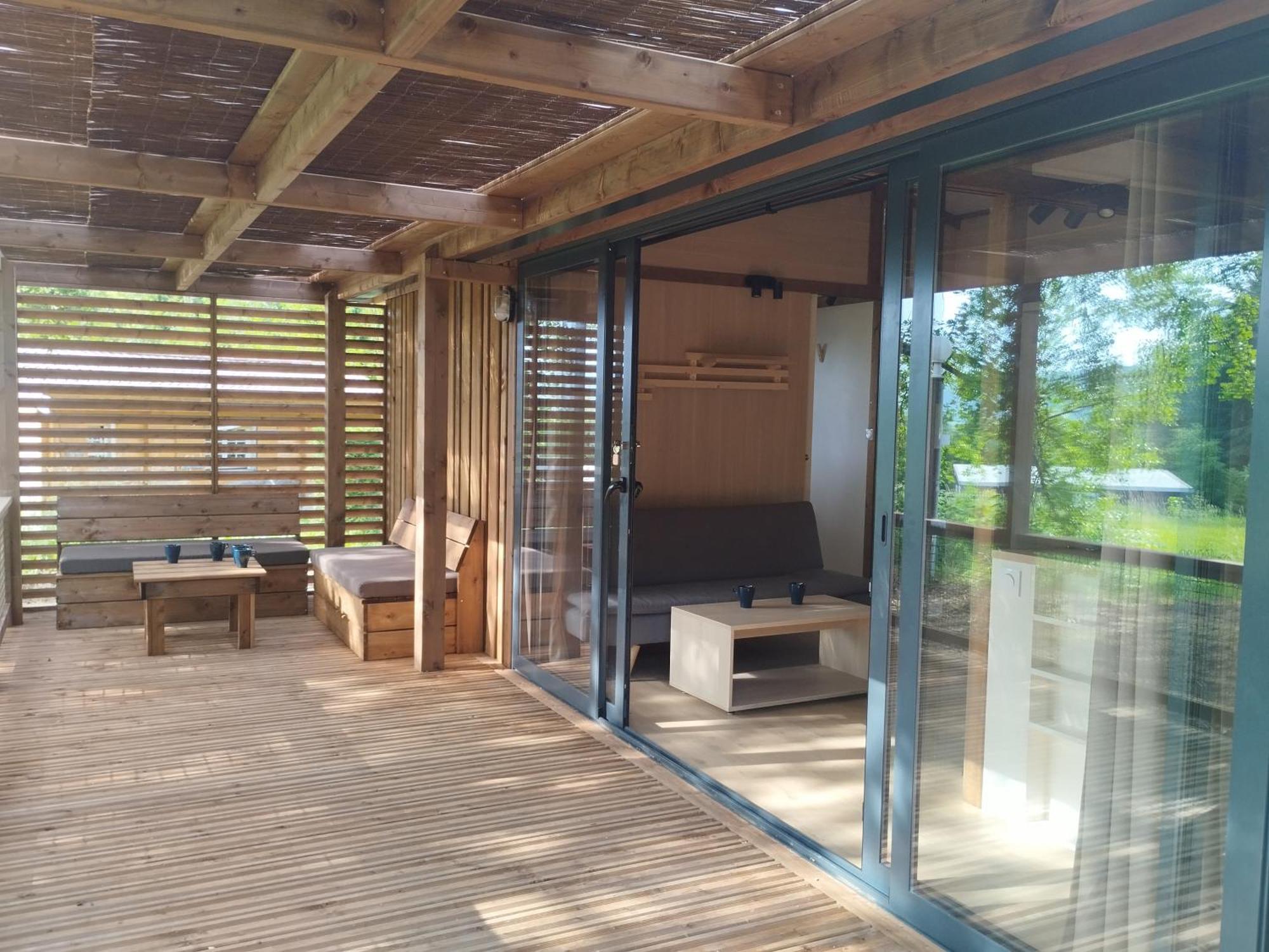 Camping Domaine De Senaud Albon Экстерьер фото