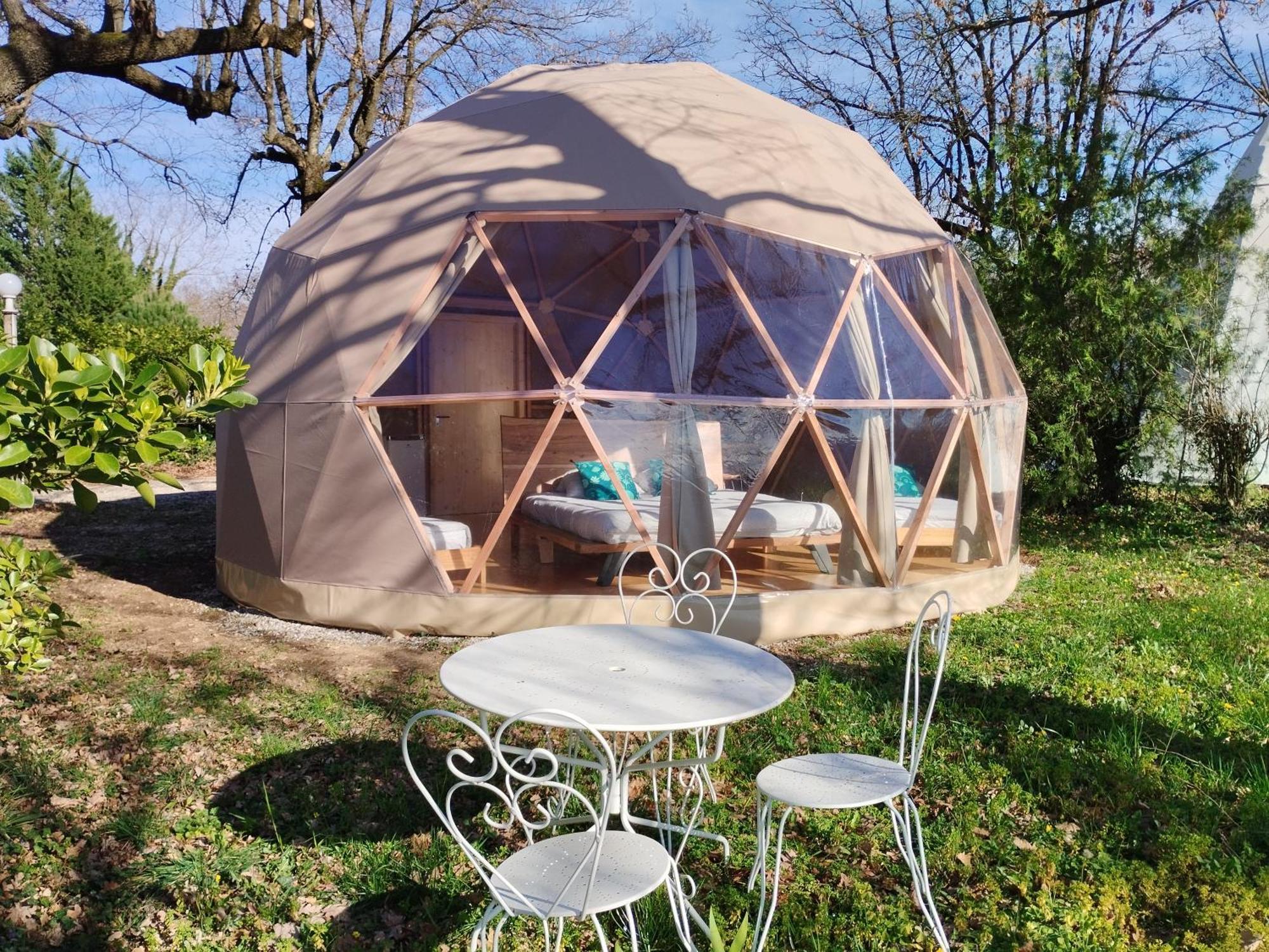 Camping Domaine De Senaud Albon Экстерьер фото